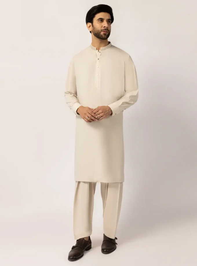 Junaid Jamshed shalwaar kameez - fawn 14604 maat M