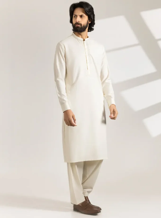 Junaid Jamshed shalwaar kameez - cream 14626 maat S