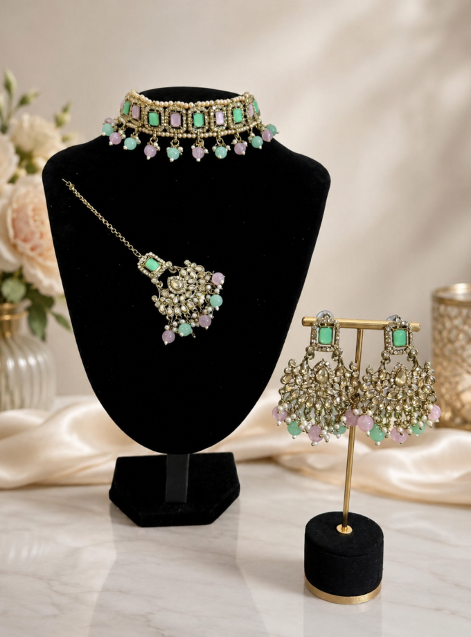 Sieradenset 1047- goud met mintgroen en roze