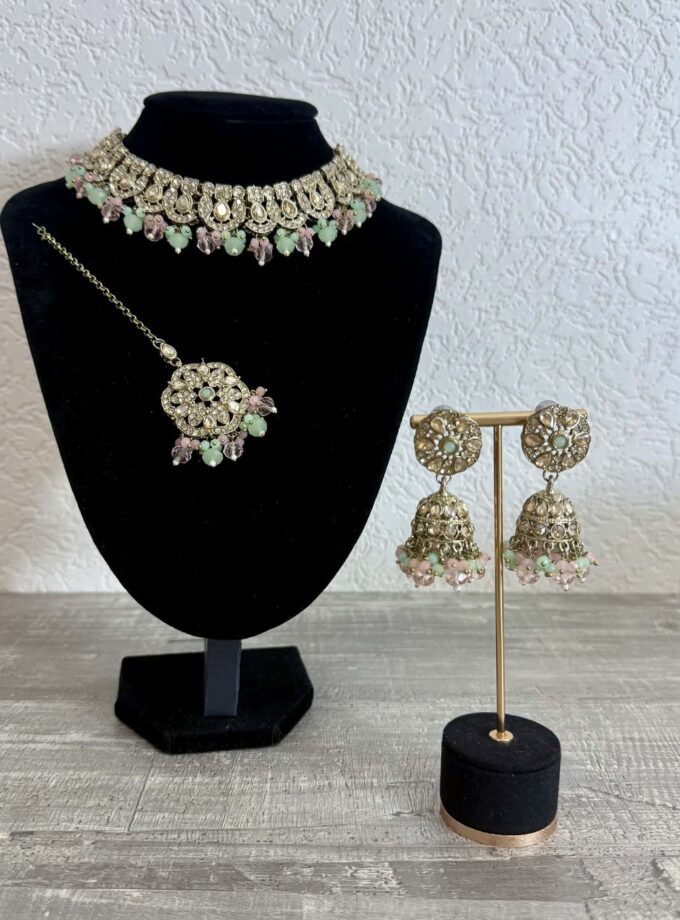 Sieradenset 1048- goud met mintgroen en roze