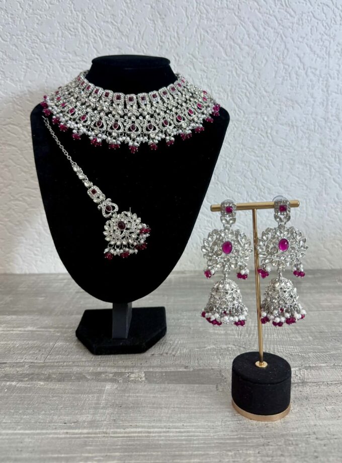 Sieradenset 1037- zilver met magenda