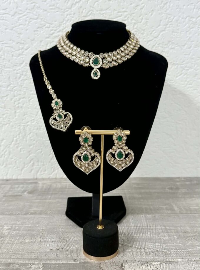 Sieradenset 1054- kundan smaragdgroen