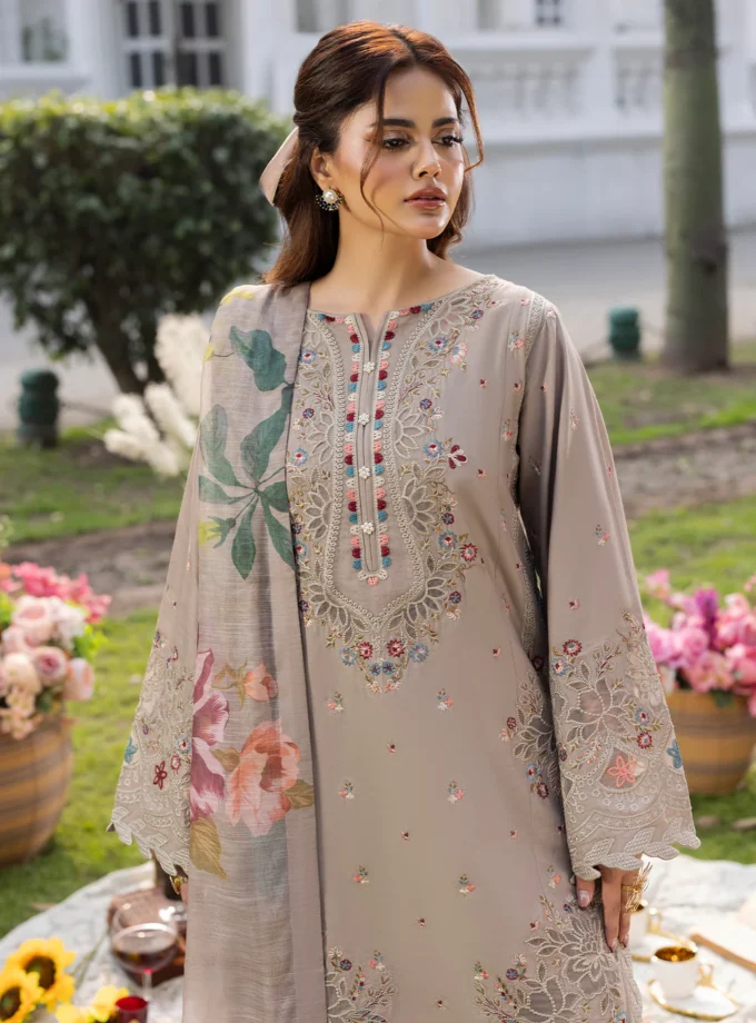 Zarqun fancy lawn suit - 1617