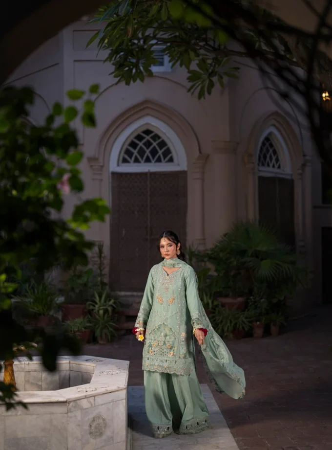 Guzel chiffon suit Leila- 0102