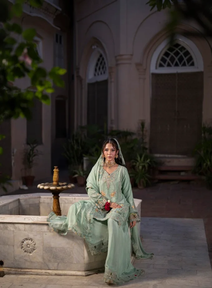 Guzel chiffon suit Leila- 0102