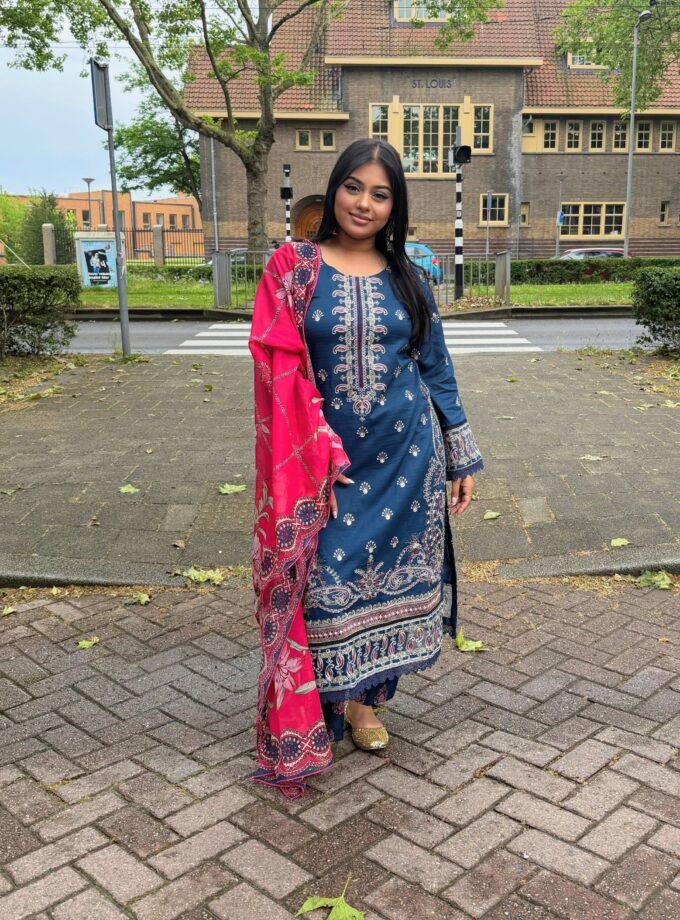 Johra lawn suit met lawn dupatta - Inayra
