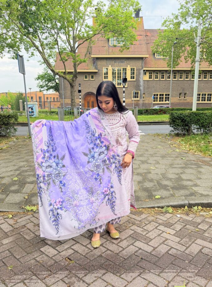 Johra lawn suit met lawn dupatta - Salma