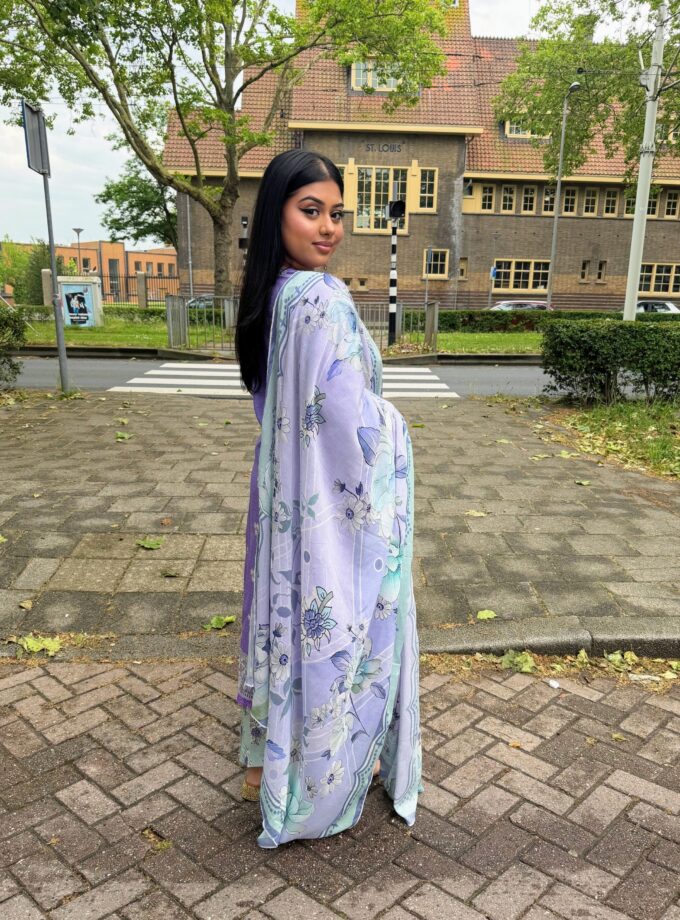 Johra lawn suit met lawn dupatta - Alizey