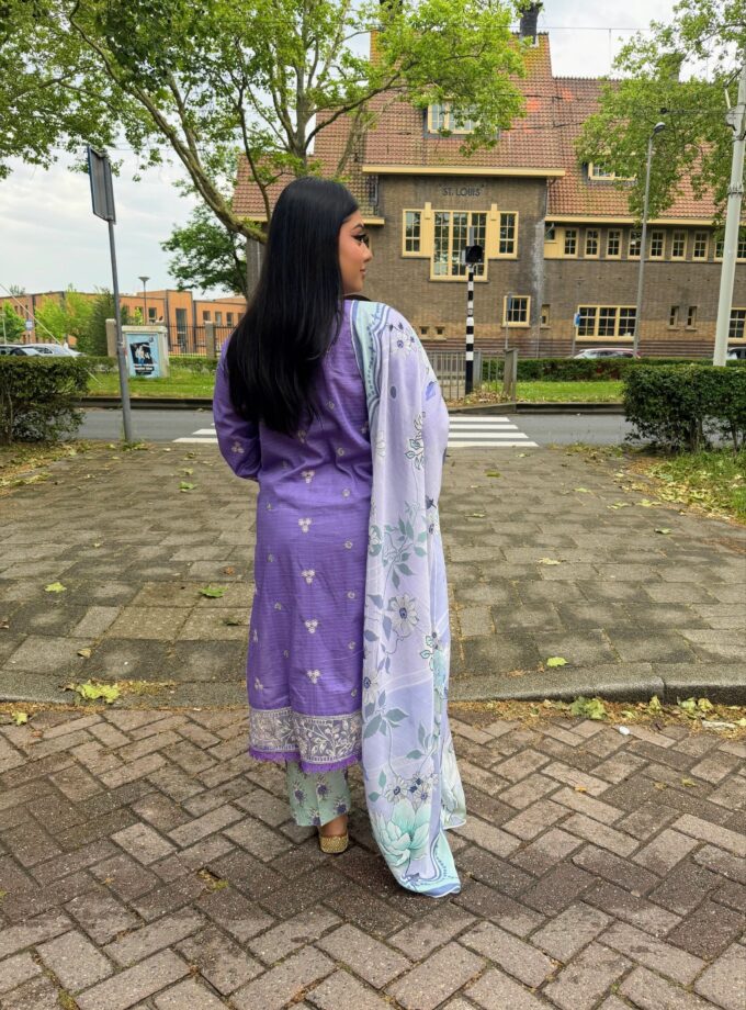 Johra lawn suit met lawn dupatta - Alizey