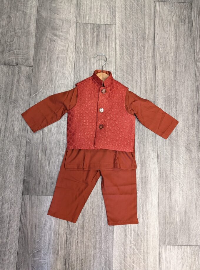 Kurta pyjama met waistcoat- bloedoranje