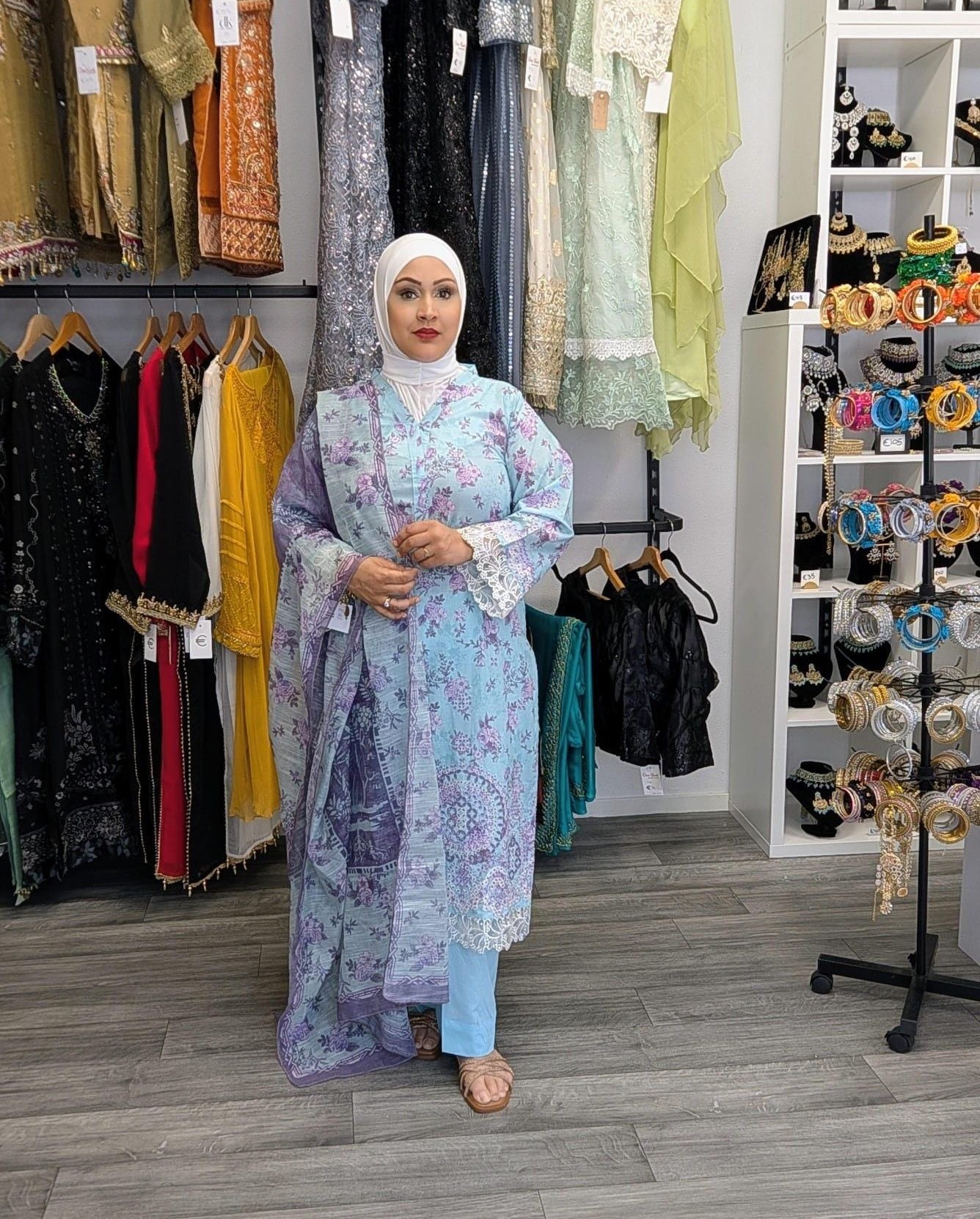 Zellbury lawn chikankari 3 delig – Janaan - Afbeelding 2