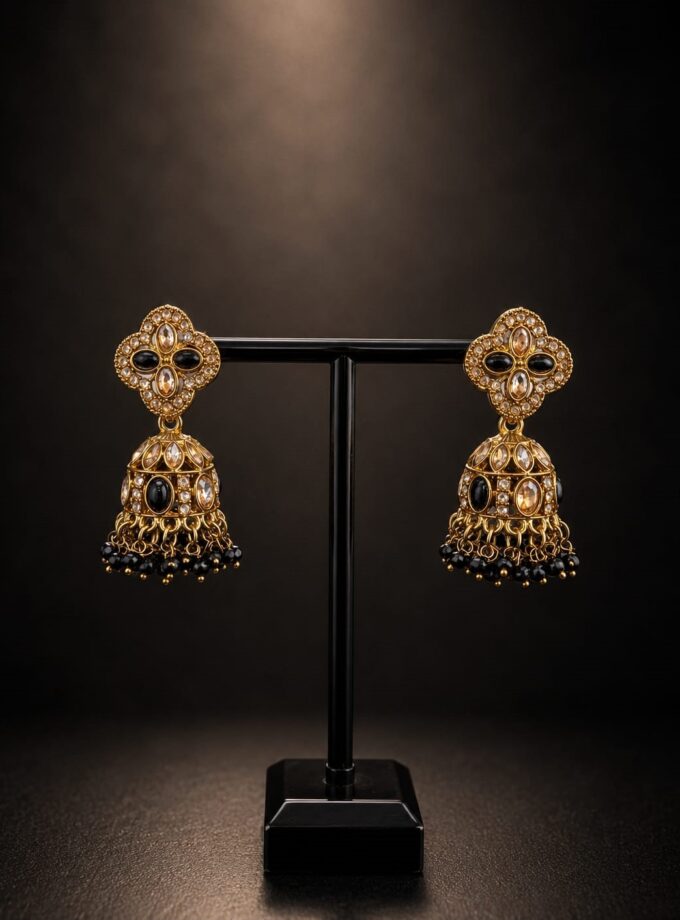 Jhumka - Goud met zwart 012