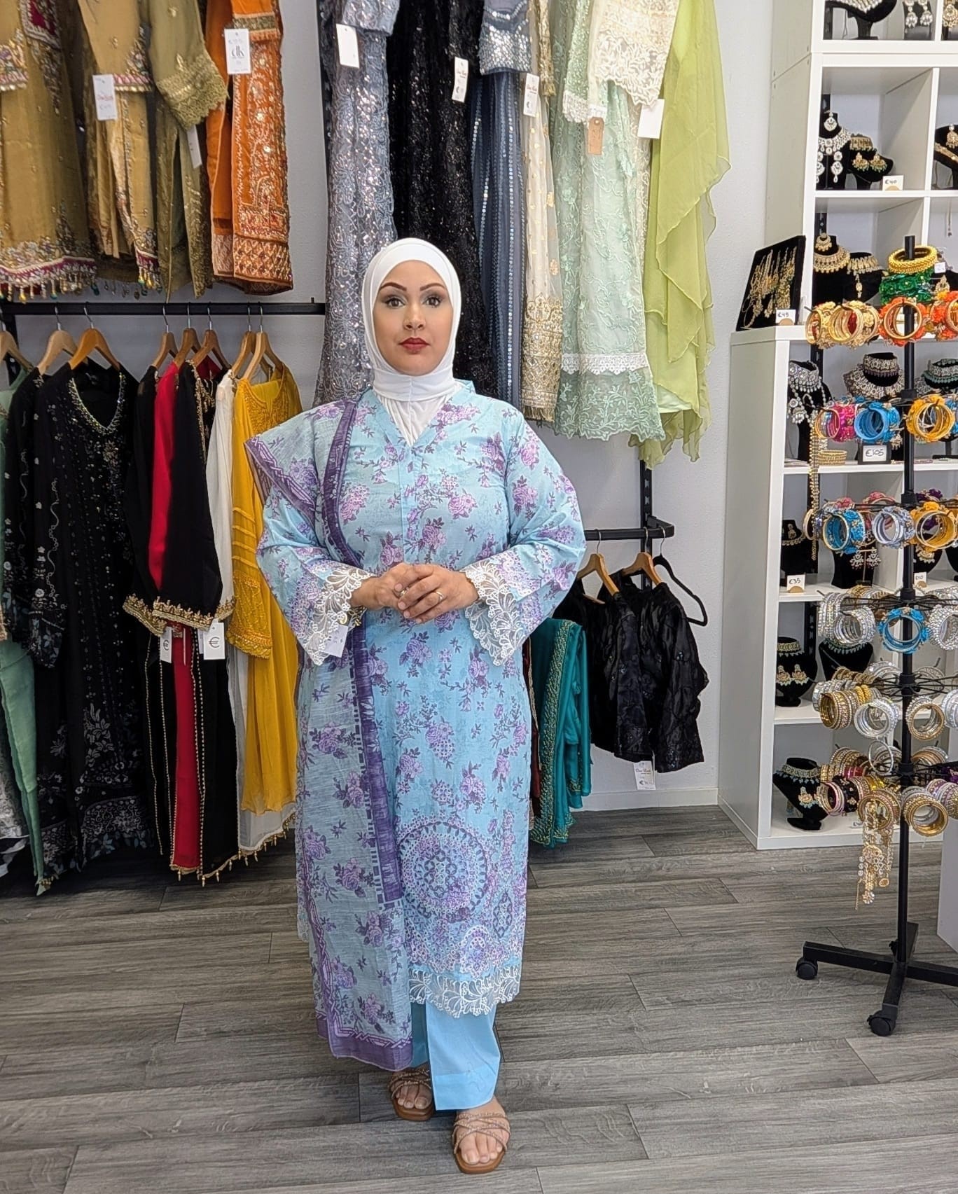 Zellbury lawn chikankari 3 delig – Janaan - Afbeelding 3