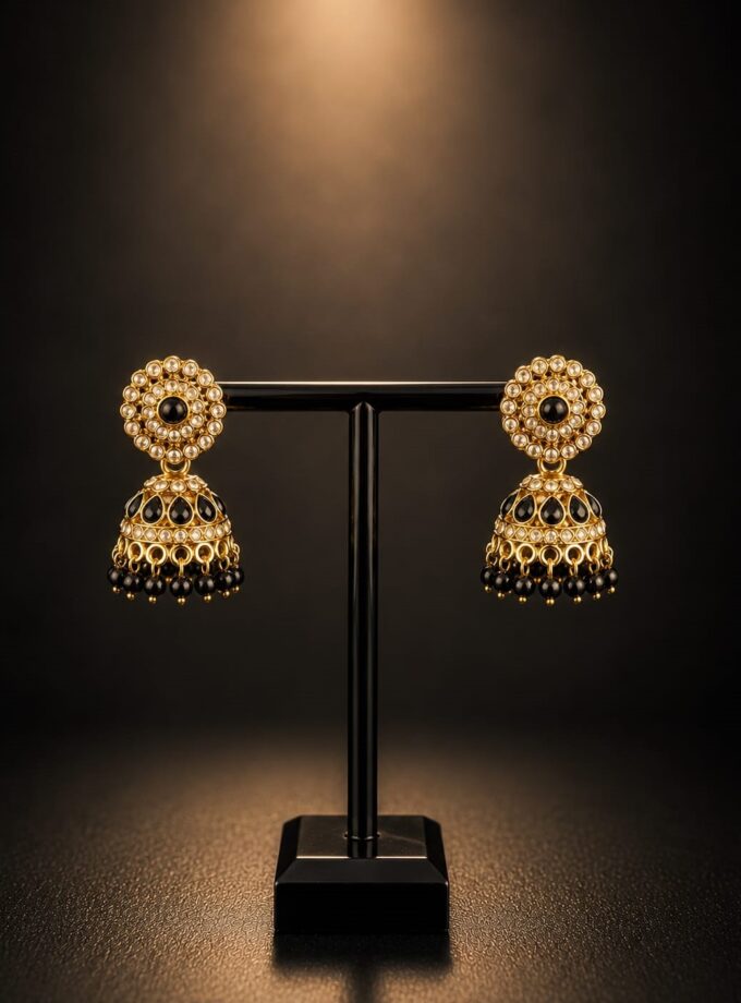 Jhumka - Goud met zwart 014