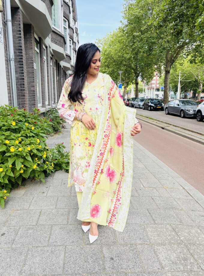 Printed lawn suit 3 delig- Fiza