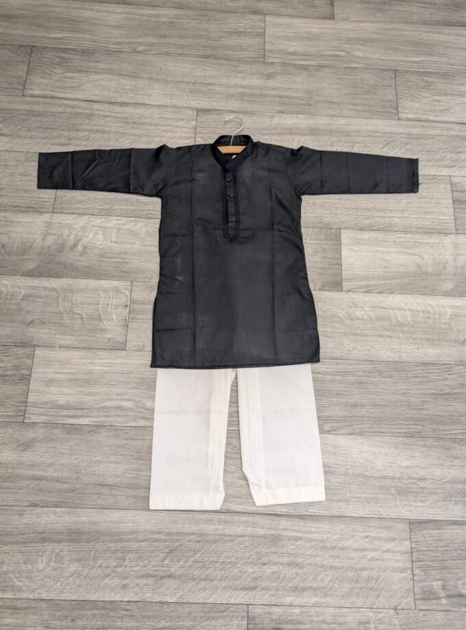 Kurta met shalwaar maat 122 artikel 8530