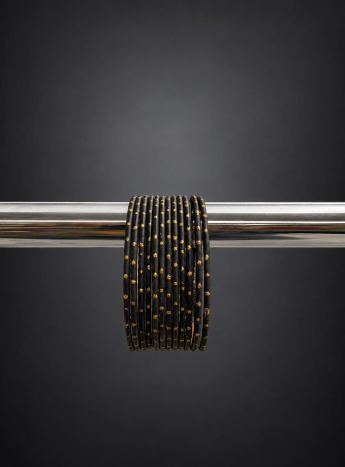 Chooriyaan plain - Zwart met goud