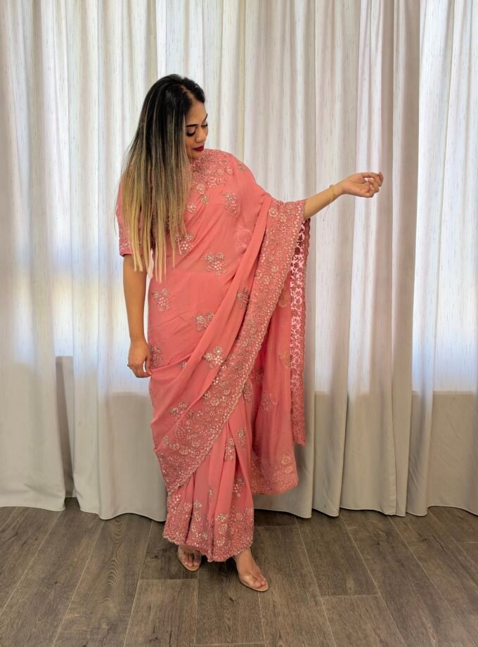 Traditionele saree - Roze- Maat L en XL