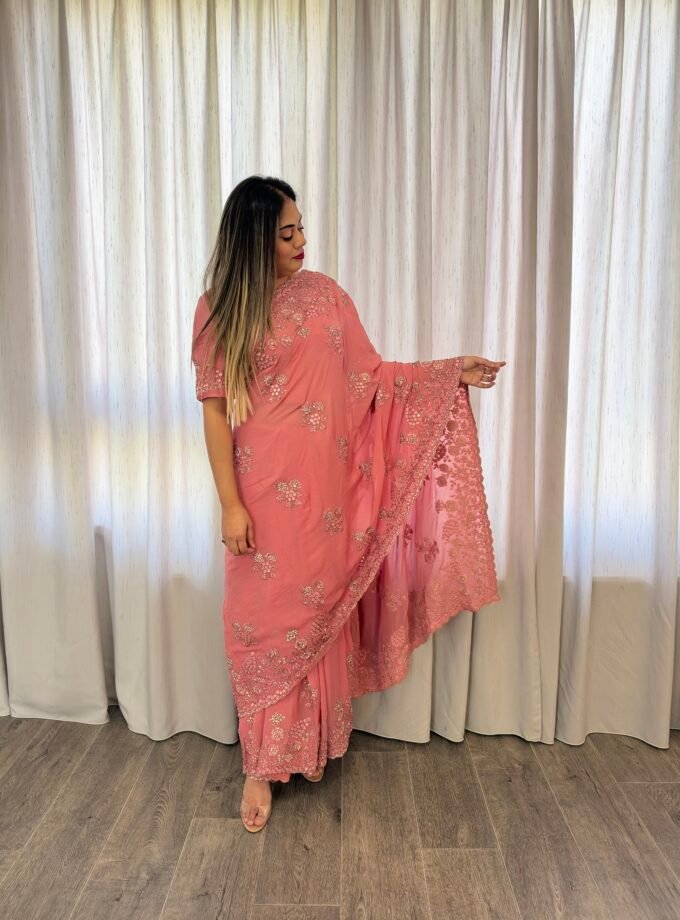 Traditionele saree - Roze- Maat L en XL