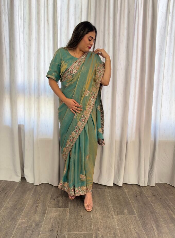 Traditionele saree - zeegroen - Maat L en XL