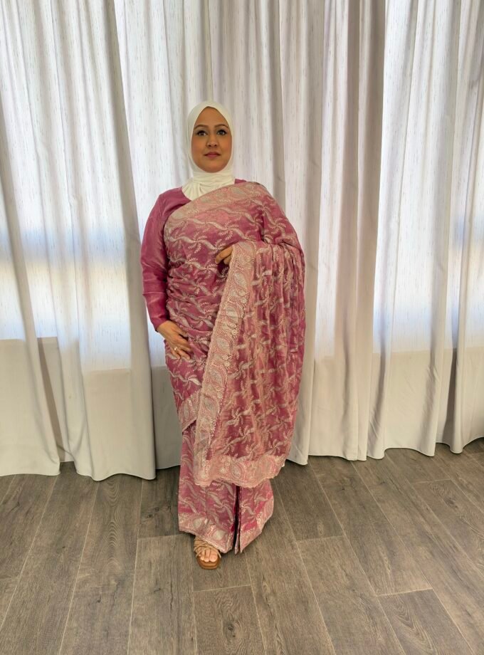 Kant en klare saree - roze - Maat L en XL