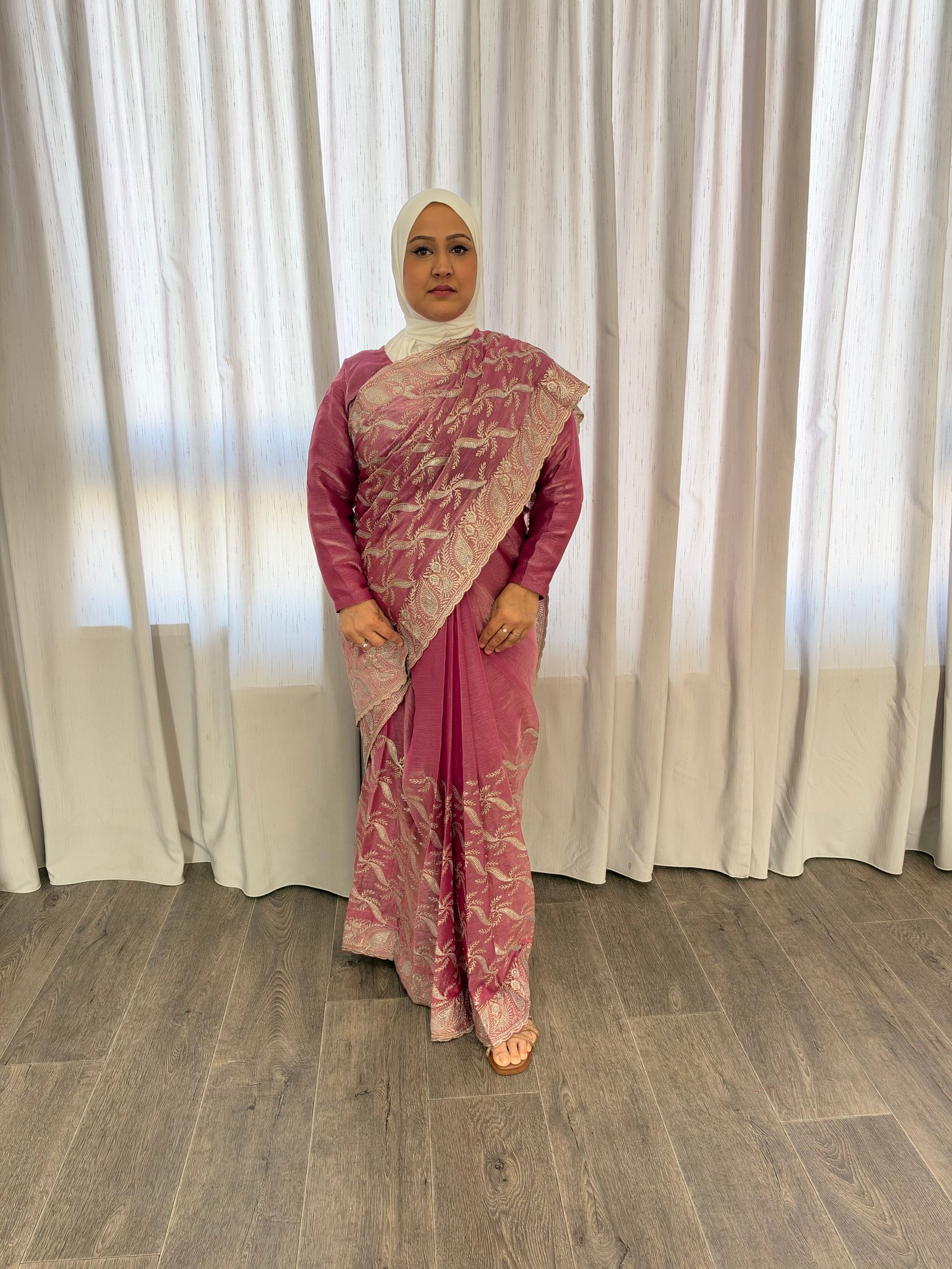 Kant en klare saree - roze - Maat L en XL - Afbeelding 4