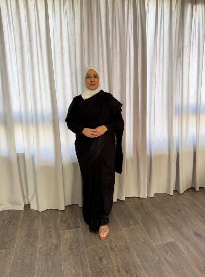 Kant en klare fancy saree - Zwart- Maat XL en XXL