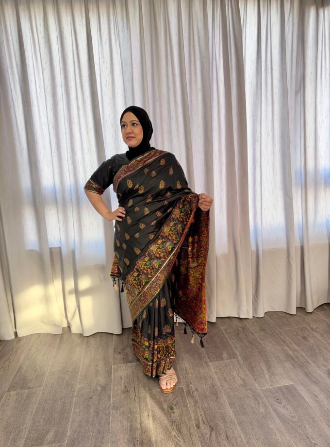 Kant en klare saree - Houtskool- Maat L en XL