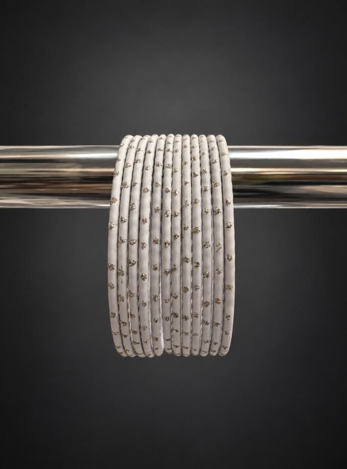 Chooriyaan plain - wit met zilver