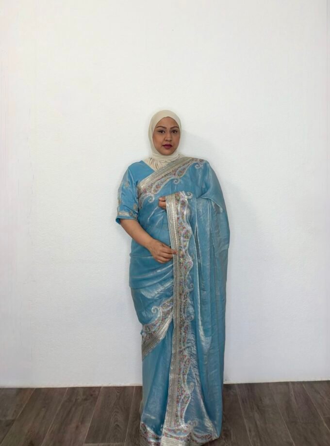 Kant en klare saree - lichtblauw- Maat XL XXL
