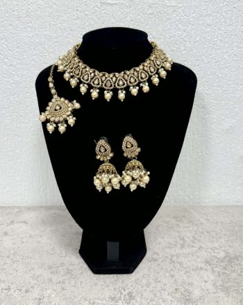 420f52de-0b0b-4b65-9876-b9989ff56949